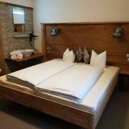 Haus Stuettler/duchscherer Schruns