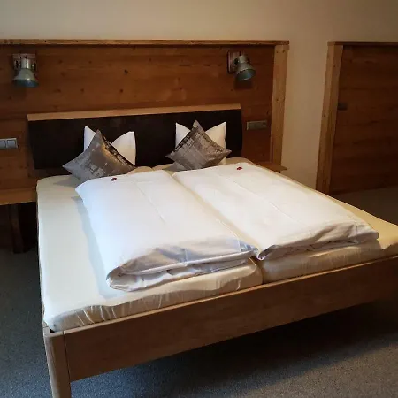 Haus Stuettler/duchscherer Bed & Breakfast Schruns